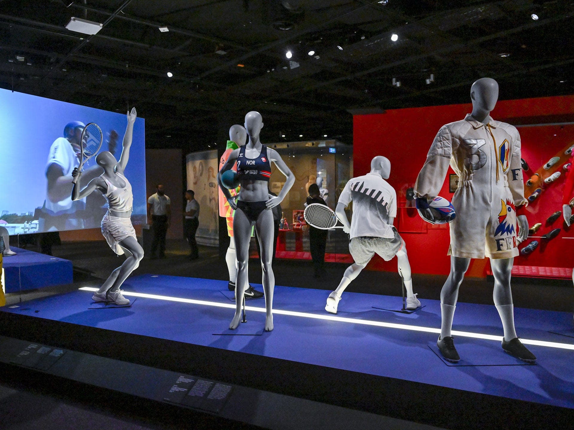Icónico jersey de Jorge Campos es exhibido en el Museo Olímpico de Suiza